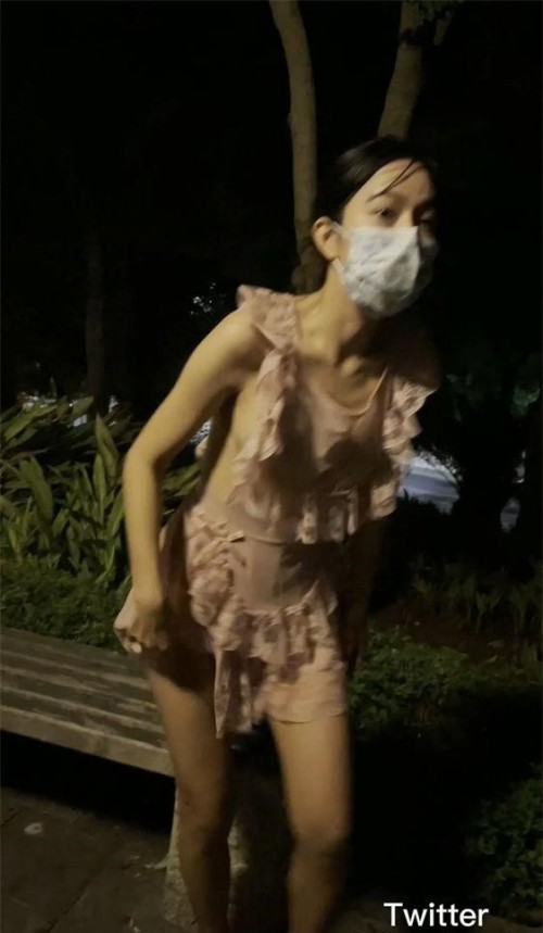 --Housewife-XiaoXiaoXing-Outdoor-NSFW.jpg