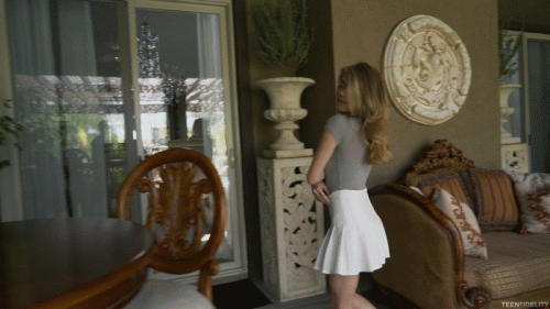 TeenFidelity-E285-Hannah-Hays-The-Neighbors-Daughter.gif