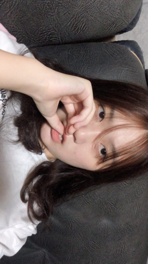 622180a 576x1024