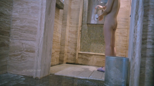 chn23082807.mp4 000431080 1024x576