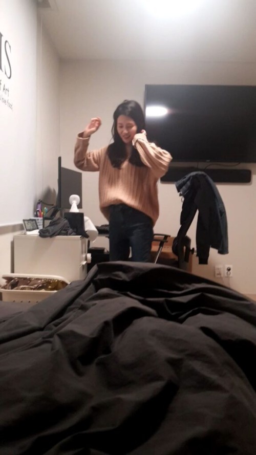 Secret 20190215 111943.mp4 000466106 576x1024
