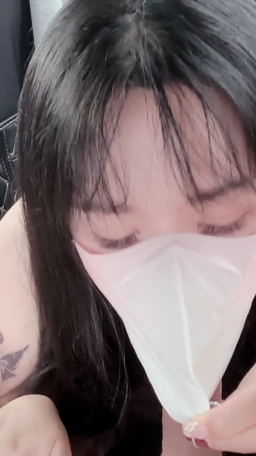 chn23121711.mp4 000199233 576x1024