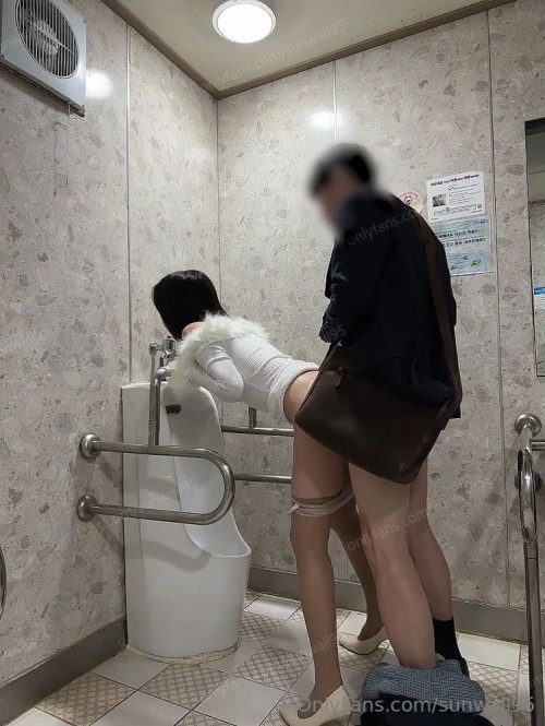 000953160
