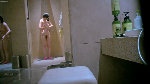 1.mp4 000028520 1024x576