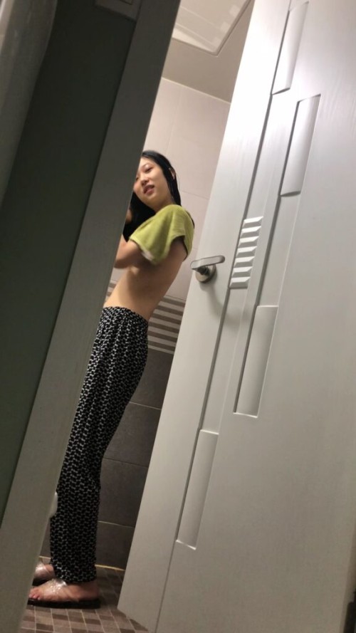 000003866 576x1024
