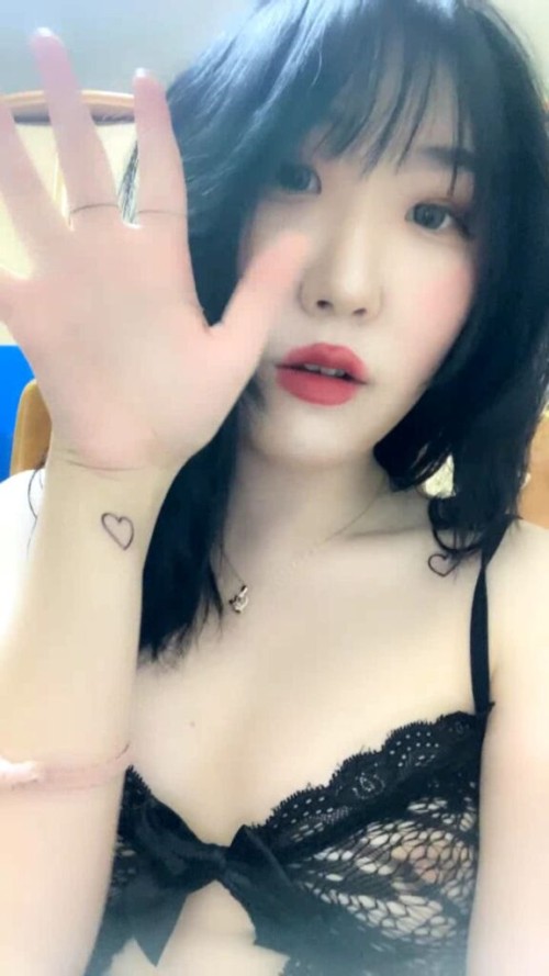 000097296 576x1024