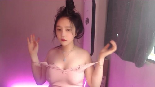 BBW%EC%9B%8C%EB%8B%88 2024 02 01.mp4 000045560 1024x576