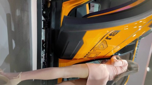1.mp4 000129850 1024x576