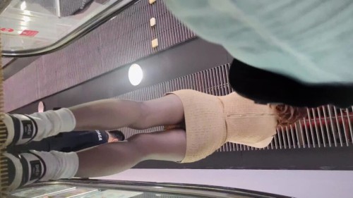 1.mp4 000990100 1024x576