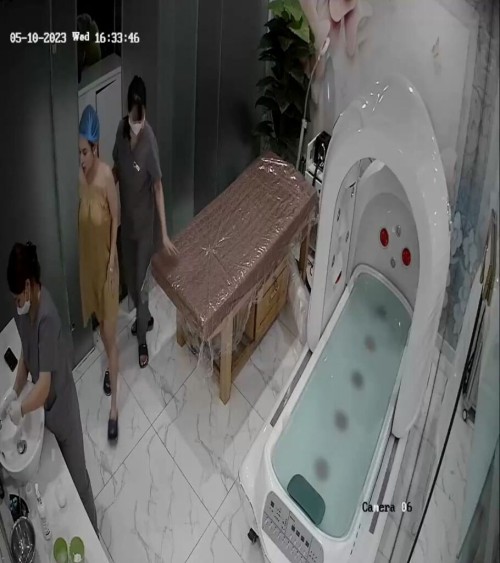 chn24033116.mp4 000126933 910x1024