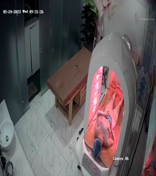chn24033116.mp4 003074533 910x1024