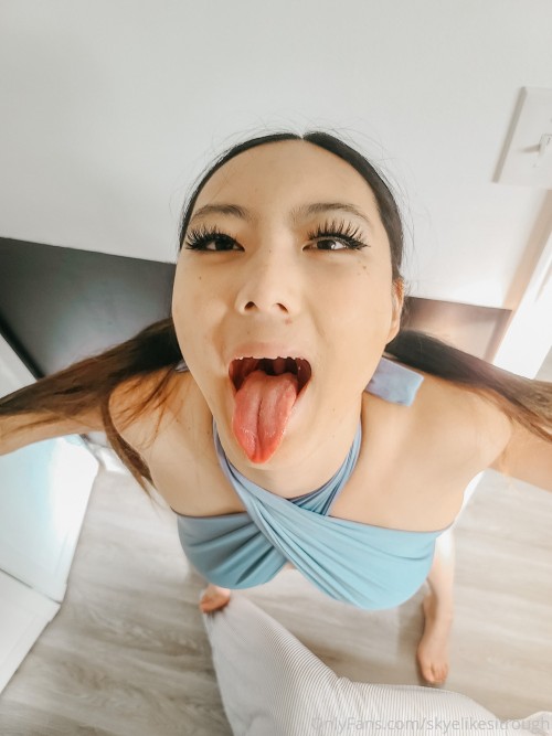 skyelikesitrough 2