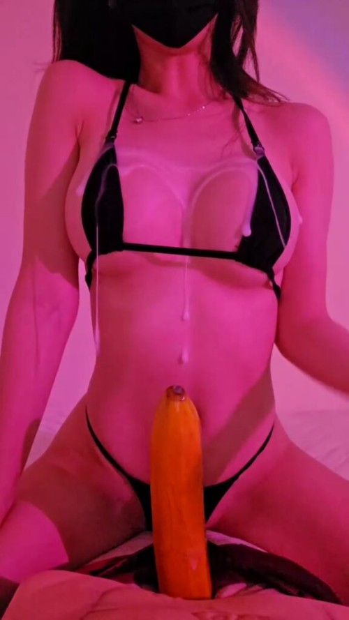 %EB%A3%BD%EC%9D%B4 vip 2024 04 05.mp4 000499245 576x1024