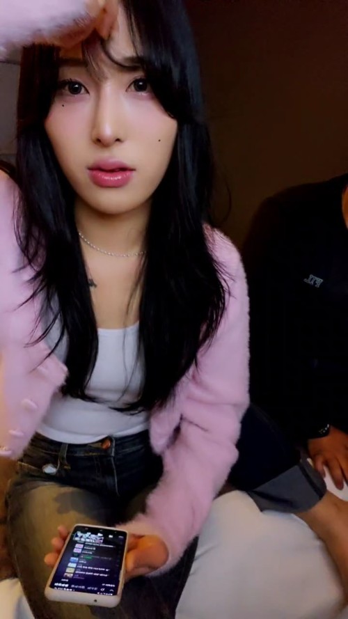 00427623