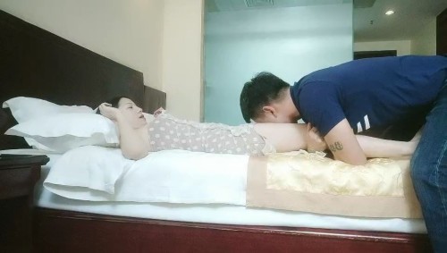 chn25022406.mp4_000552533.jpg